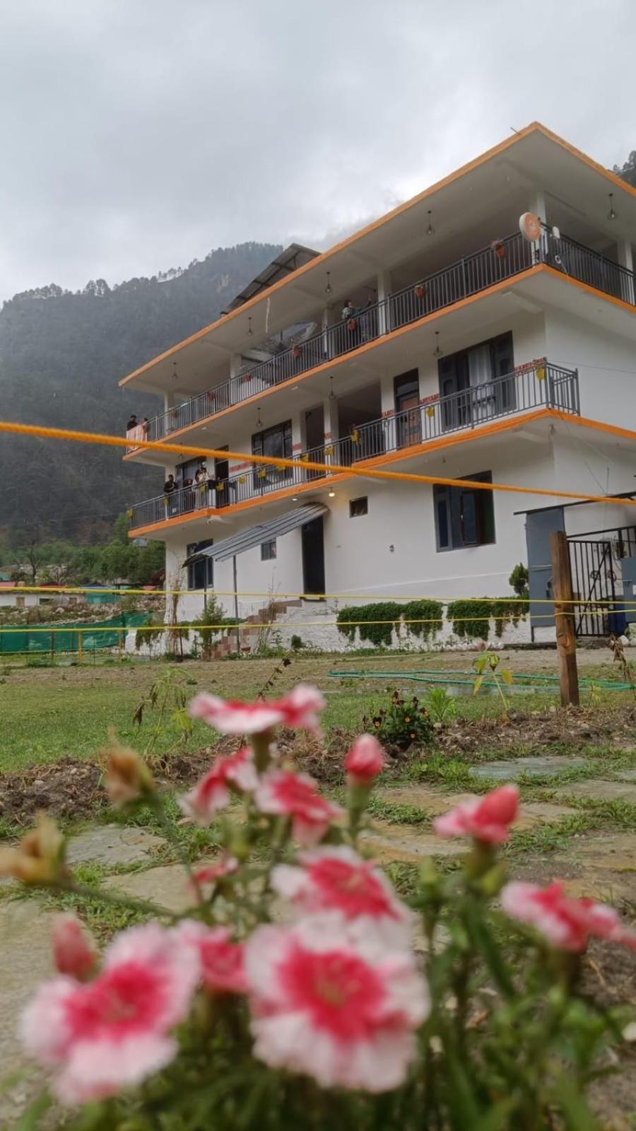 Himtrek Stay Kasol Exterior foto